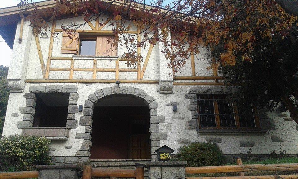 Sofi'S Hostel Bariloche Buitenkant foto